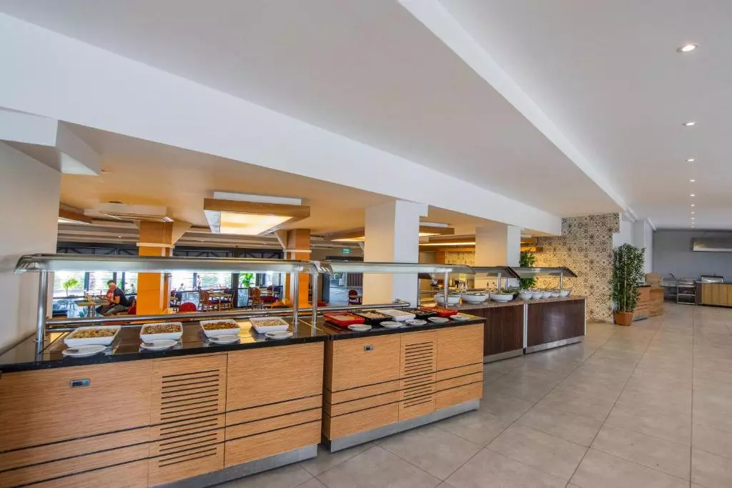 هتل پوینت بیچ مارماریس